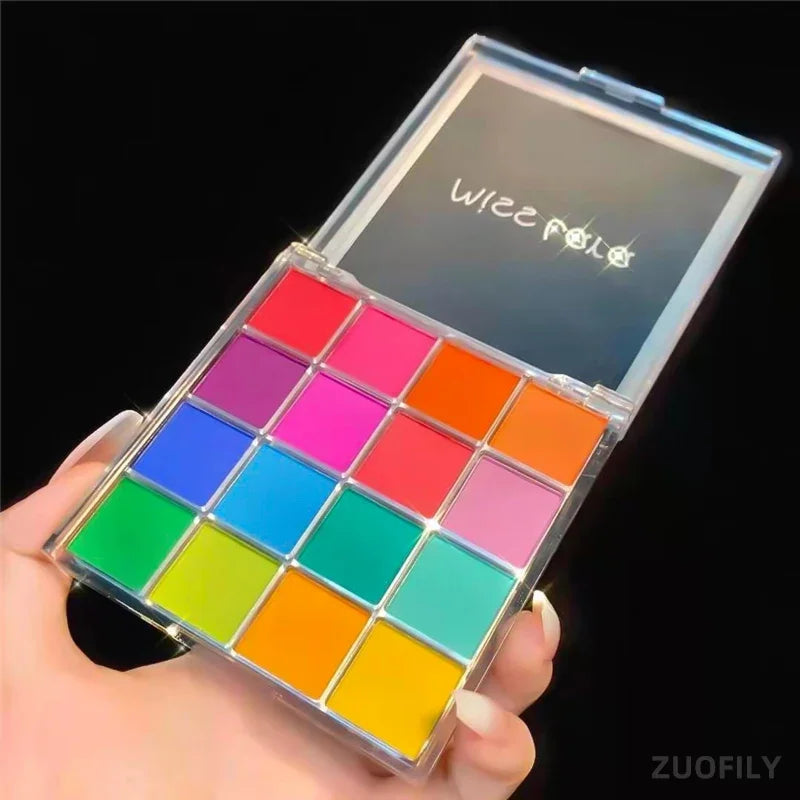 Palette de Fards a Paupiere Colore - Miss Lara