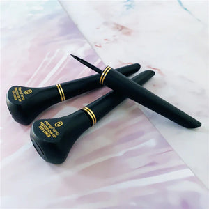 Stylo eye liner liquide noir impermeable